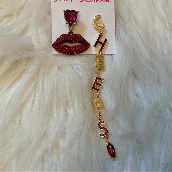 Betsey Johnson Cheers Earrings - NWT - New on Card - Picture 5 of 9